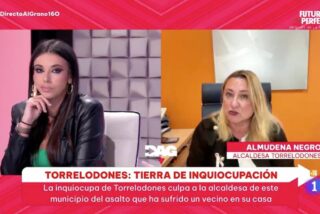La alcaldesa de Torrelodones noquea a la ultraizquierdista Sarah Santaolalla a cuenta de la okupación