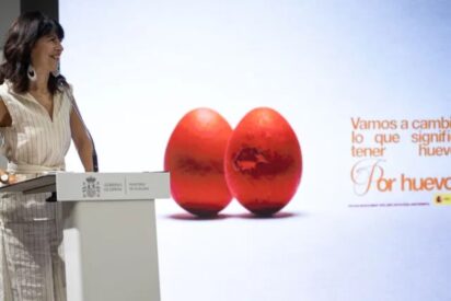La ministra socialista Redondo y su campaña &#039;Por Huevos&#039;
