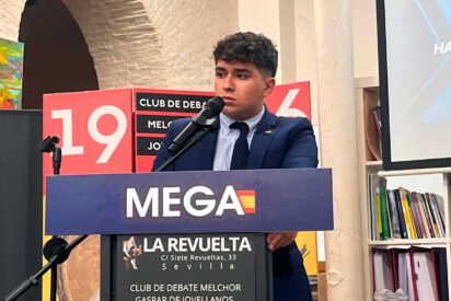 Mega anuncia más de 1.500 medidas educativas para proteger a los jóvenes del adoctrinamiento ideológico